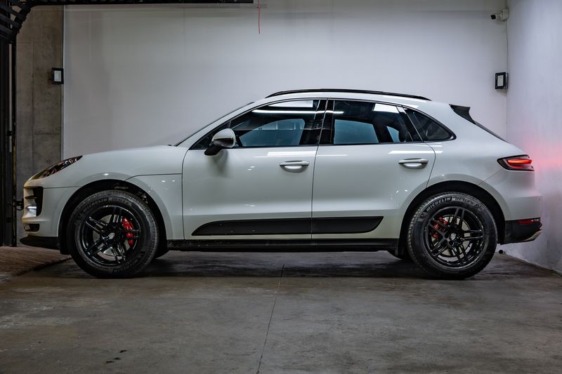 PORSCHE MACAN LUX T 2020