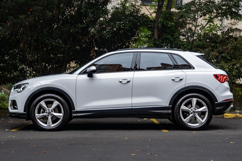 AUDI Q3 35 TFSI AMBITION 1400CC T 2022