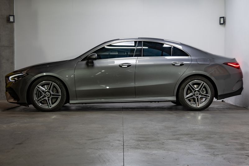 MERCEDES-BENZ CLA 200 250 2026