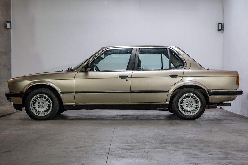 BMW 320I E30 1984