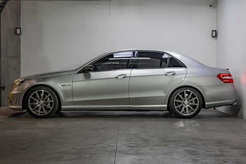 MERCEDES-BENZ E 63 AMG 2013
