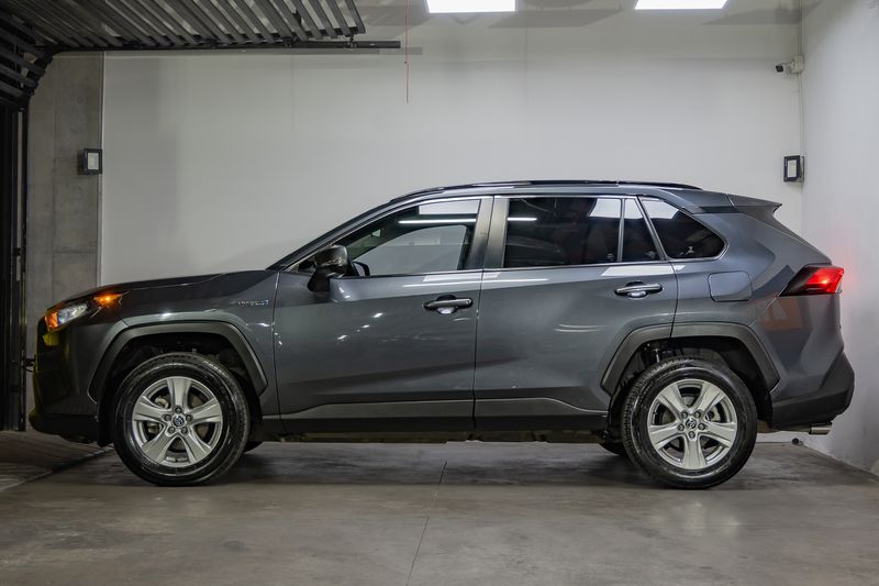 TOYOTA RAV4 HIBRIDA LE HBD 2021